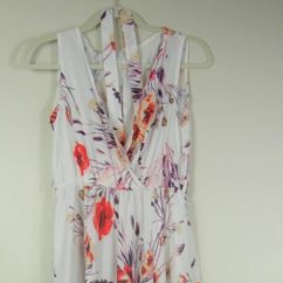 LAST ONE!! Bella Maxi Dress - Picture 6 of 8